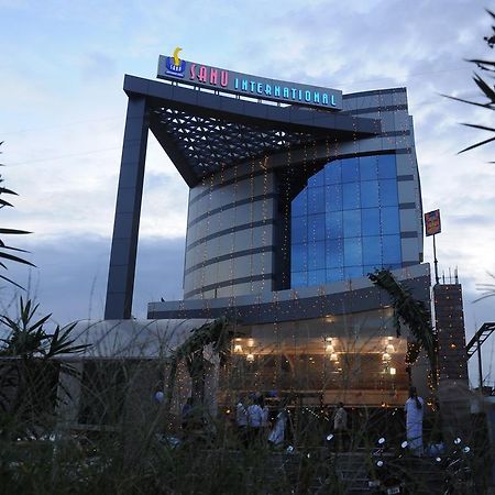 Отель Sanu International Namakkal Экстерьер фото