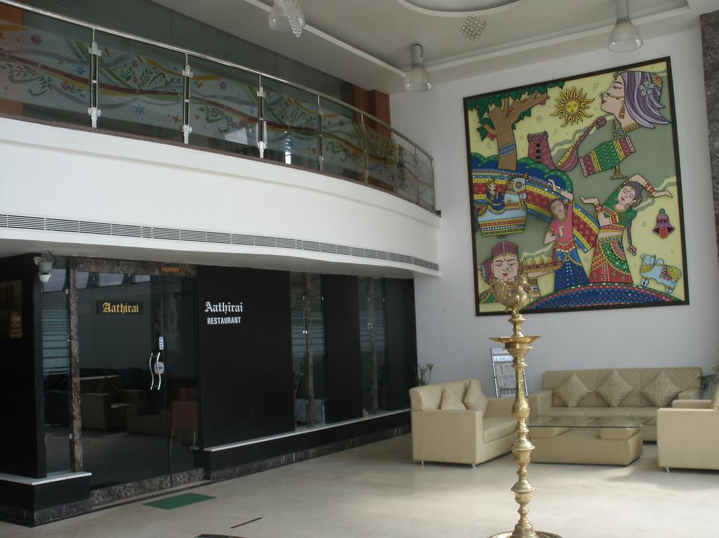 Отель Sanu International Namakkal Экстерьер фото